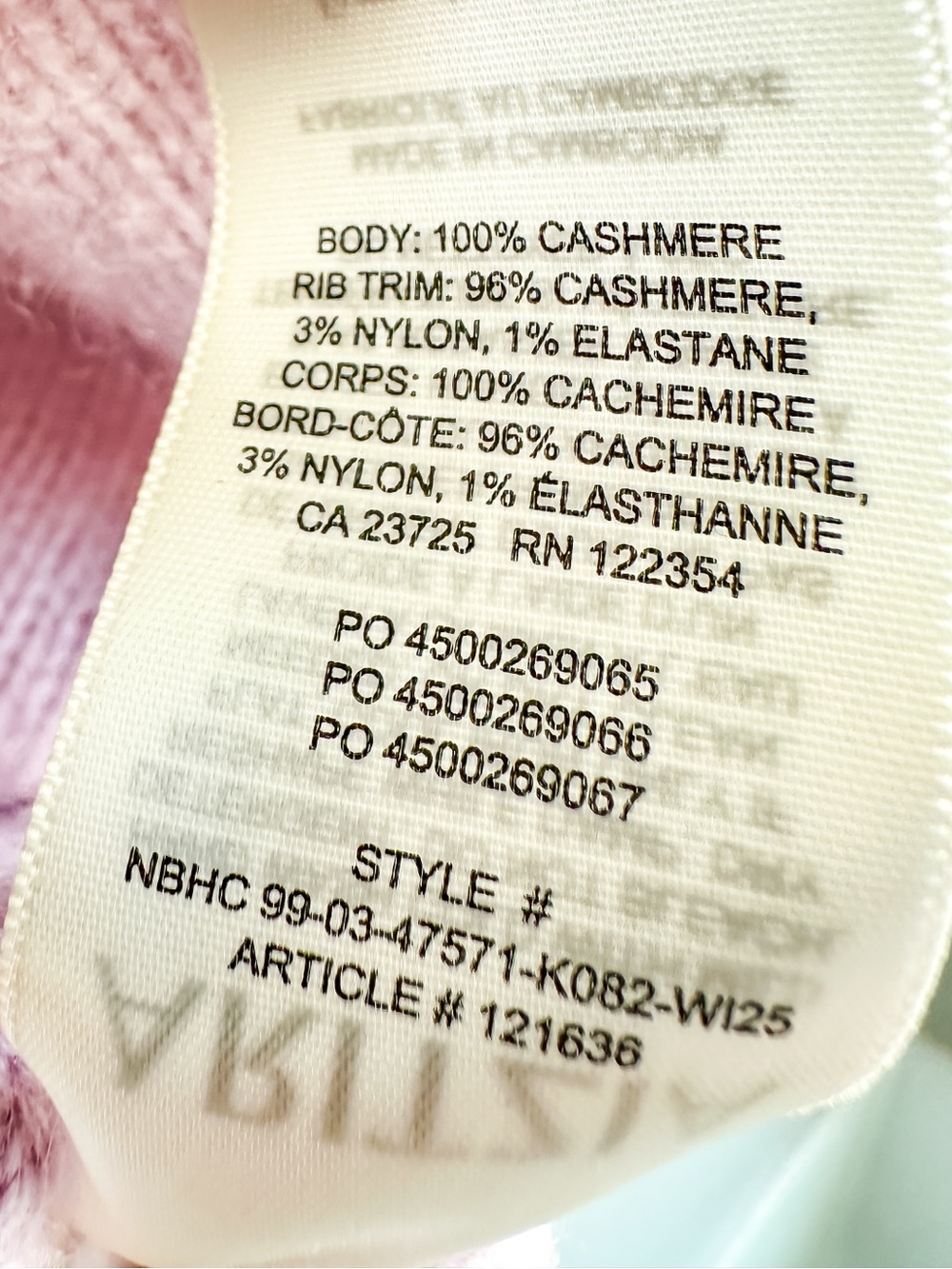Aritzia Plush Cashmere Sculptor Sweater Dusty Pink Women’s - Size XSmall - Picture 11 of 11